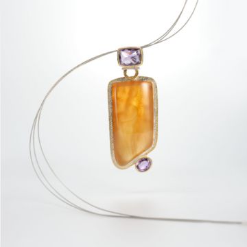 19. Pendant: Baltic amber, amethyst, gold-plated silver setting