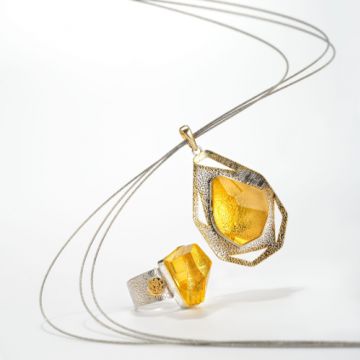 22. Pendant & Ring: Baltic amber, gold-plated silver setting